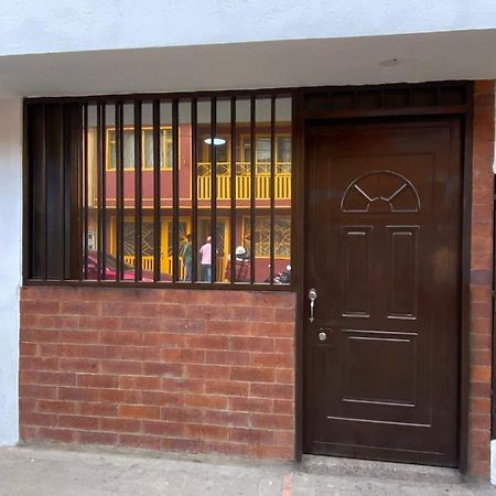 Apartaestudio Pequeno Privado Cerca Al Aeropuerto Bogotá Dış mekan fotoğraf