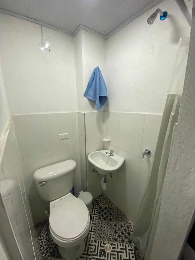 Apartaestudio Pequeno Privado Cerca Al Aeropuerto Bogotá Dış mekan fotoğraf